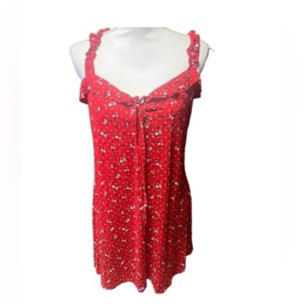 PrettyLittleThing Ditsy Floral Frill‎ Detail Shift Dress NWT - Picture 2 of 8